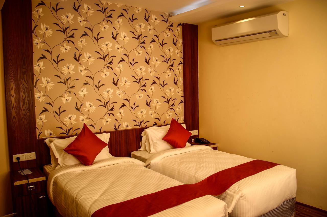 Regenta Inn Larica Kalkata Exteriér fotografie