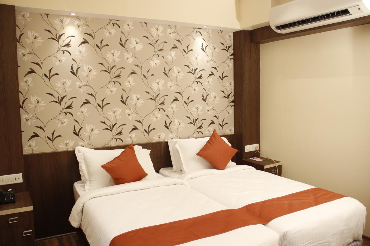Regenta Inn Larica Kalkata Exteriér fotografie