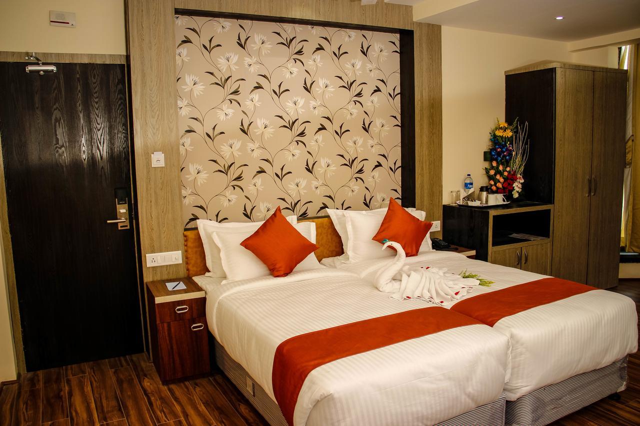 Regenta Inn Larica Kalkata Exteriér fotografie